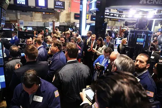 Bourse: Wall Street termine en ordre dispersé, 3M plombe le Dow