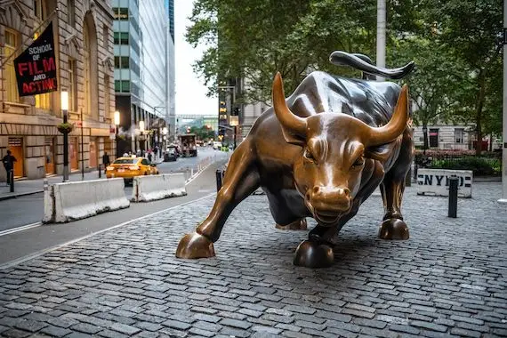 Bourse: Wall Street s’accroche au rebond et termine en hausse