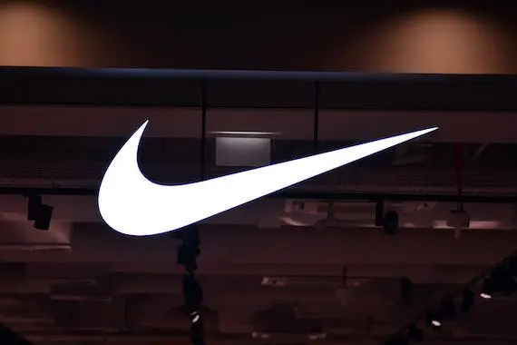 Nike prend une participation dans la société de LeBron James