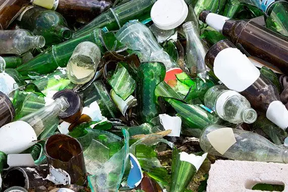 Transformer du verre en bouteilles: changements nécessaires