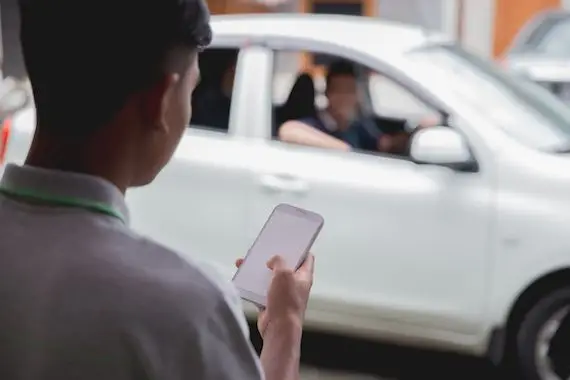 Les chauffeurs d’Uber au Royaume-Uni deviennent salariés