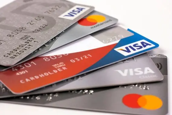 Mastercard et Visa offrent un répit aux petites entreprises