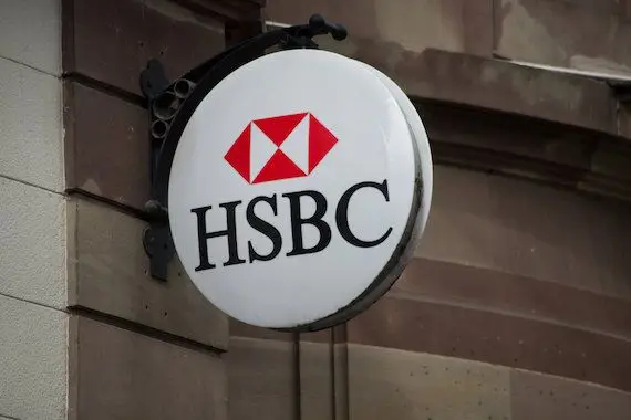 Axa cède ses activités d’assurance à Singapour à HSBC