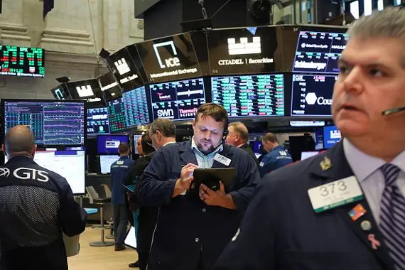 Bourse: Wall Street finit en petite baisse