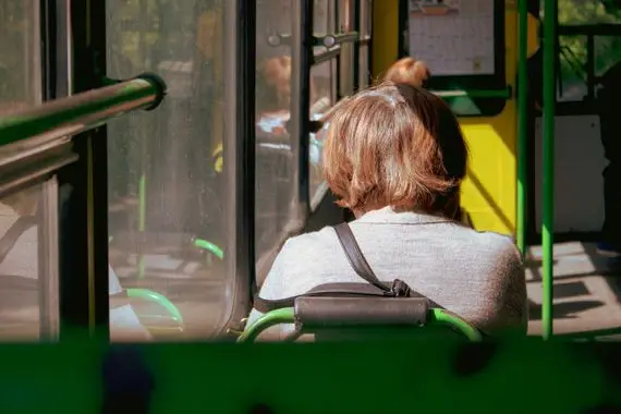 La pandémie plombe encore le transport en commun