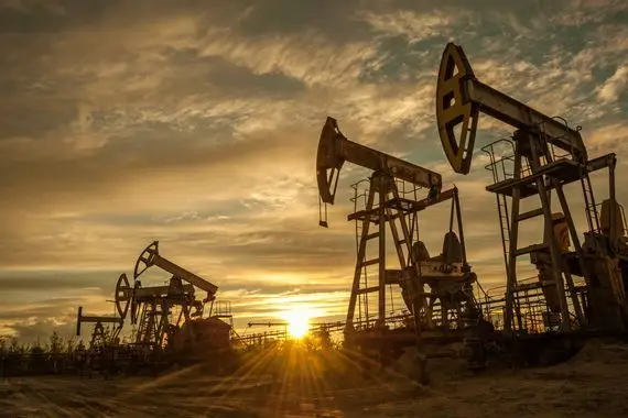 É-U: le pétrole stable compense la crainte des hausse de taux