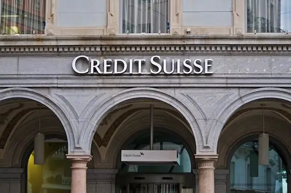 Les titres de Crédit Suisse et UBS plongent