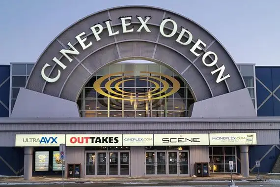 Cineplex: près de 40M$ avec les frais de réservation en ligne