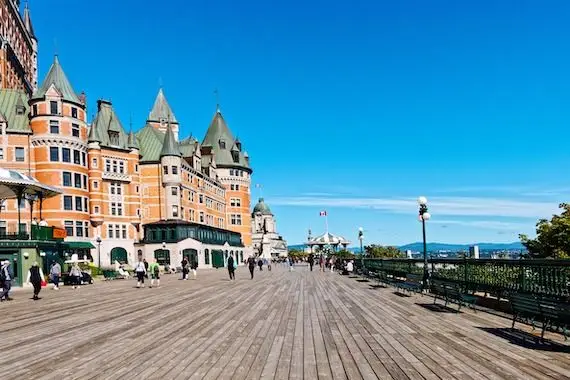 Québec allonge des millions pour soutenir l’industrie touristique