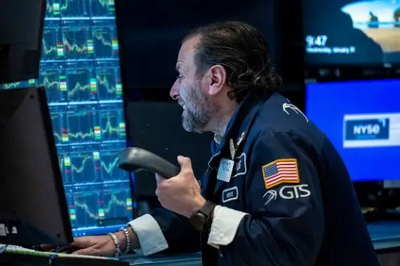 Wall Street entraînée par une hausse faramineuse de Meta