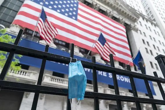 Bourse: nouveau sommet pour le Dow Jones, le Nasdaq se replie