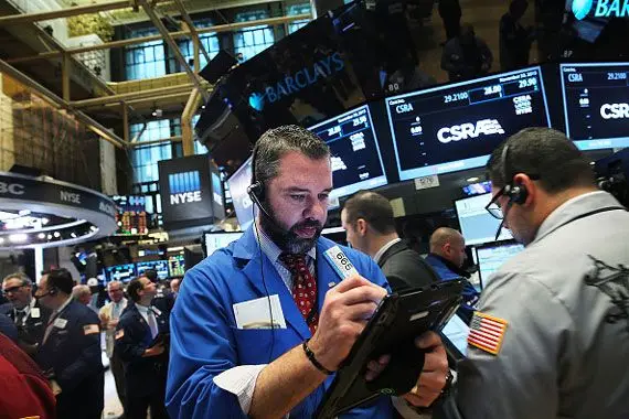 Bourse: Wall Street termine au rouge