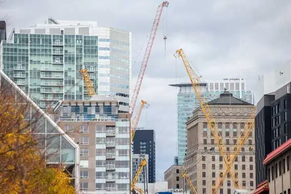 Immobilier: moins de propriétaires en difficulté au Québec