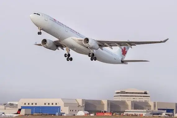 COVID: Air Canada suspend des vols vers les destinations soleil