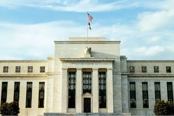 L'activité économique «a ralenti» aux États-Unis, selon la Fed