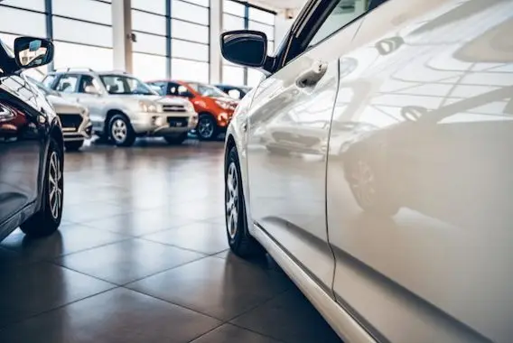 Les ventes de véhicules ont profité de baisses de prix en 2023