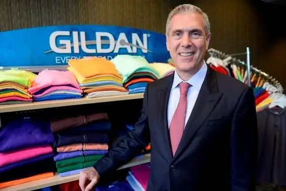 Le fondateur de Gildan «offusqué» par les allégations de son CA