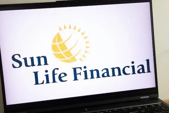 Sun Life prend une part majoritaire dans AAM pour 214 M$ US