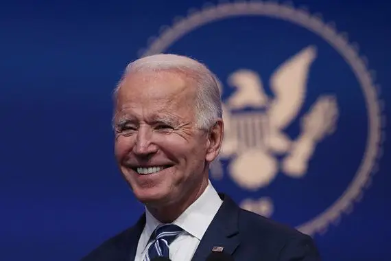 Biden veut de nouvelles aides économiques, et vite