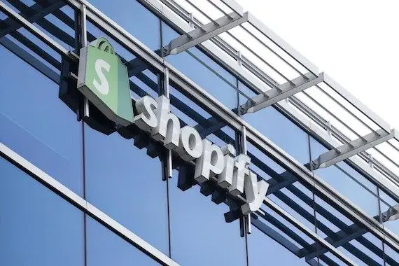 Shopify établit des ventes records de 3,36 G$ US