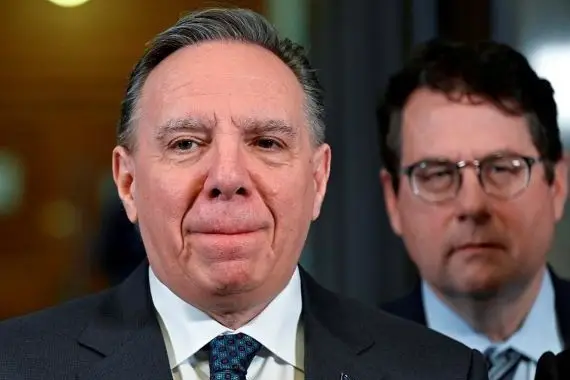 Legault évoque le retour en classe lundi; FSE et FAE sceptiques