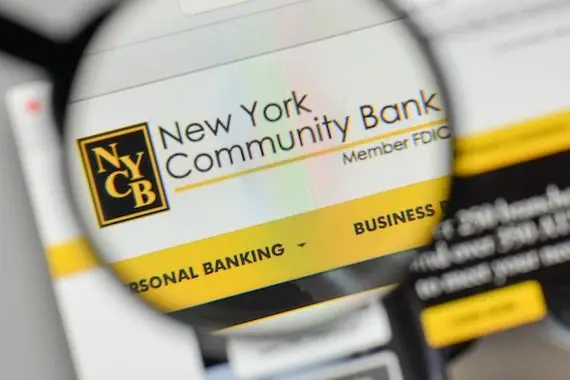 La banque régionale NYCB plonge à Wall Street