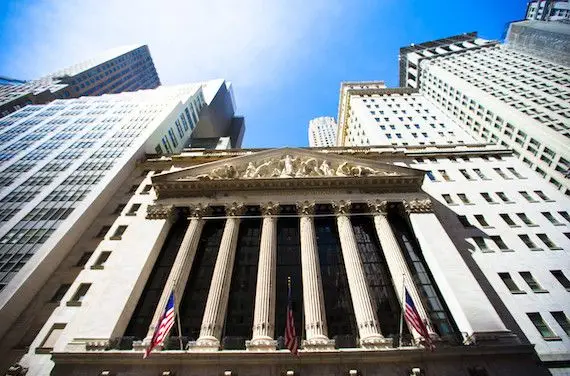 Bourse: Wall Street empile les records