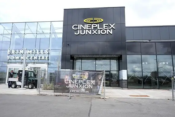 Cineplex: les frais de réservation en ligne, pratique trompeuse?