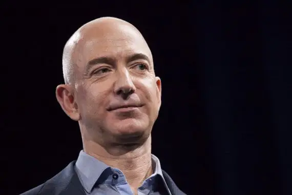 CA, qui auriez-vous choisi pour remplacer Jeff Bezos?