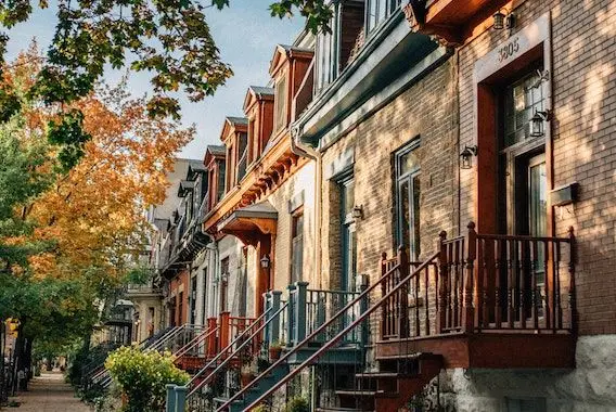 Pourquoi l’immobilier est-il moins cher à Montréal?
