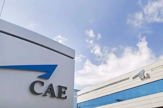 Le bénéfice de CAE a diminué de moitié au troisième trimestre