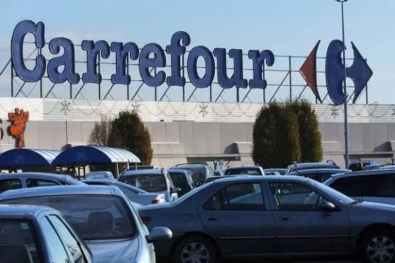 Carrefour: ventes en hausse au premier semestre