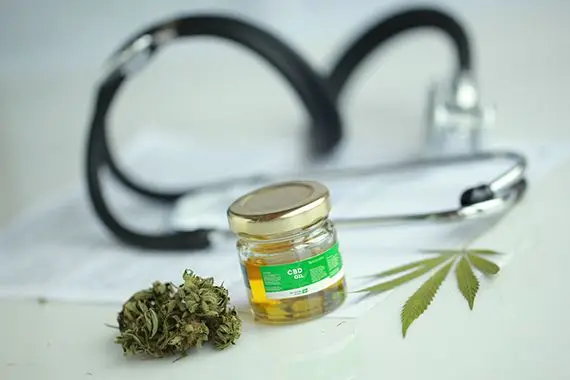 Le cannabis vu par une infirmière praticienne