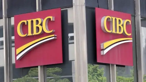 Banque CIBC: hausse en un an des bénéfices nets et ajustés au 4T
