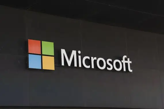 Le cloud de Microsoft lui permet de dépasser le cap de 1000G$