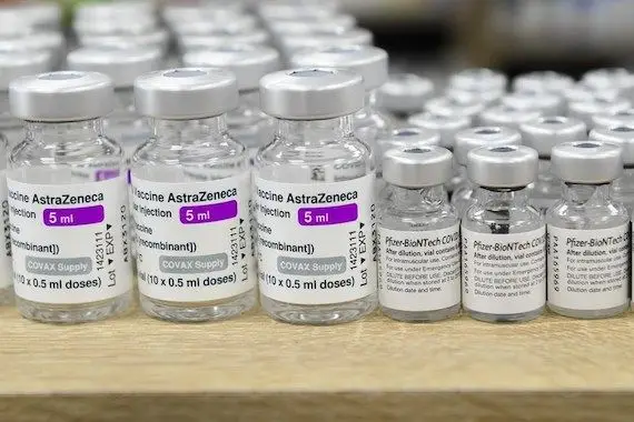Canada: au moins un million de vaccins anti-COVID ont été jetés