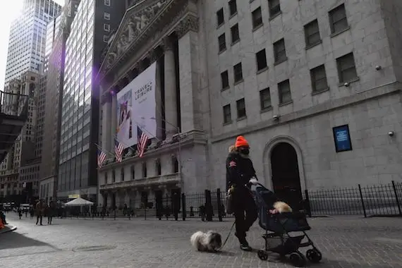 Bourse: Wall Street clôture en baisse, l’inflation préoccupe