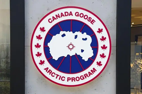 Canada Goose affiche une perte nette de 85M$ pour son 1T