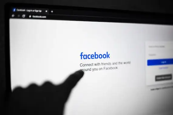 É-U: Facebook aurait donné de fausses informations dans un procès