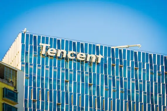 Le chiffre d’affaires de Tencent recule, une première en Bourse
