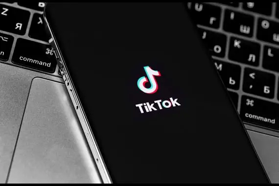 «Contenus dangereux»: une enquête ouverte en Italie contre TikTok