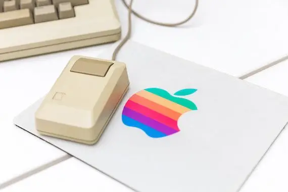 À 40 ans, le Mac d’Apple se mettra à l’IA ou ne sera plus