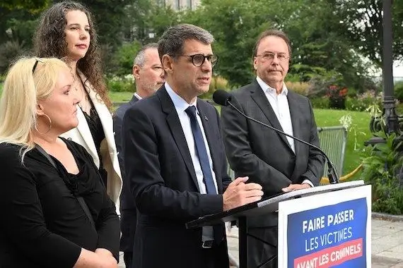 Duhaime veut créer un registre public des délinquants sexuels