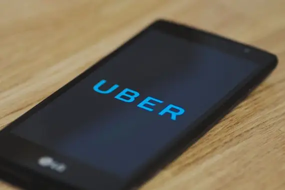 Uber plonge à nouveau pour son deuxième jour à Wall Street