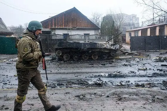 Ukraine: Ottawa promet d’envoyer de l’artillerie lourde