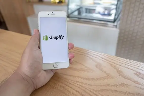 Shopify se frotte au développement et à la production vidéo