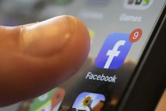 Facebook a 3G d’utilisateurs, mais est délaissé par les jeunes