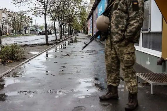 ONU: bombardements à Kyiv durant la visite du secrétaire général