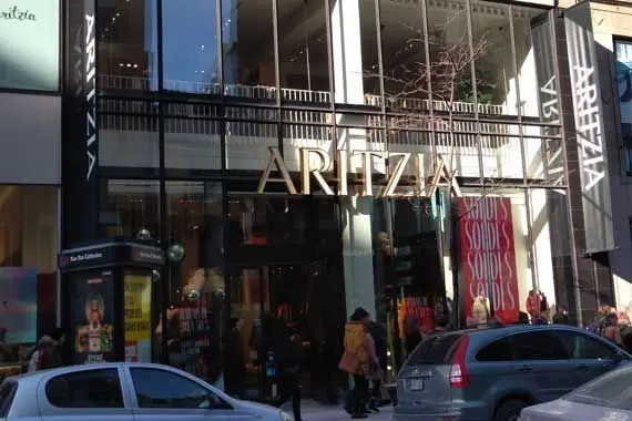 COVID-19: Aritzia ferme ses boutiques à travers le pays