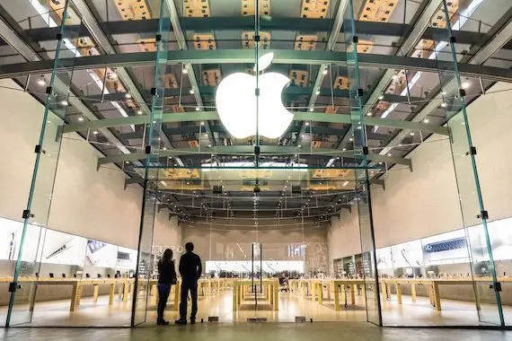 Apple: bénéfice trimestriel de 20,5 milliards de $US